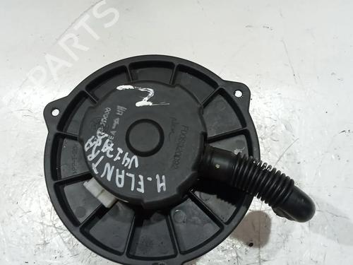 Used Heater blower motor HYUNDAI ELANTRA III Saloon (XD) 2.0 CRDi (113 hp) 26672511