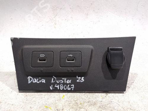 Używane Moduł elektroniczny DACIA DUSTER (HM_) 1.5 dCi 90 (HMAA) (90 hp) 31340705