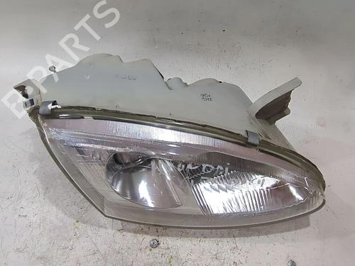 Right headlight HYUNDAI COUPE I (RD) 2.0 16V | BP27696105C29 