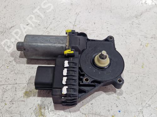 Motore alzacristalli anteriore sinistro Motore alzacristalli anteriore sinistro FORD MONDEO III (B5Y) 2.0 TDCi (130 hp) 36531016 36531016