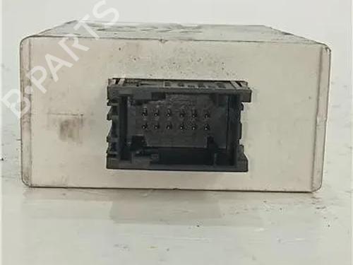 Elektronische module BMW 3 (E46) 323 i (170 hp) 23911376