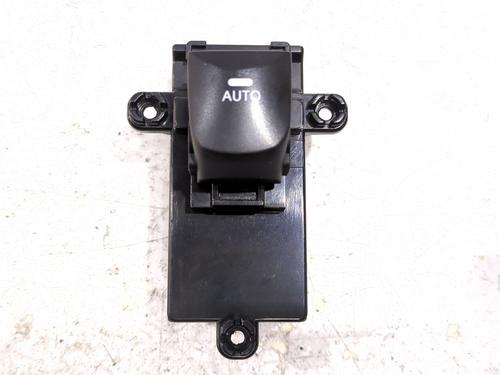 Used Right front window switch HYUNDAI i30 Coupe 1.6 CRDi (128 hp) 32844188