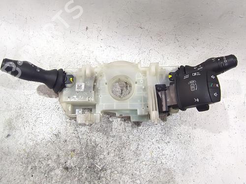 switch-renault-megane-iii-coupe-dz01_-2008-2009-2010-2011-2012-2013-2014-2015-2016-34122031 main image