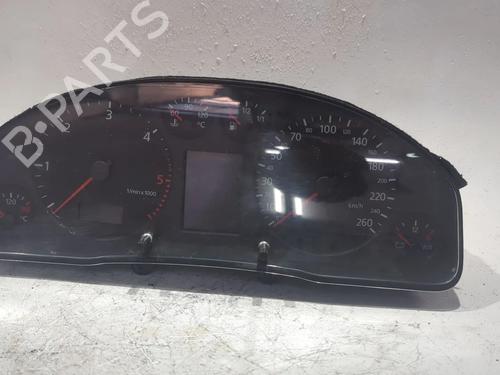 Kombiinstrument AUDI A6 C5 (4B2, 4B4) 2.5 TDI (150 hp) 27444877
