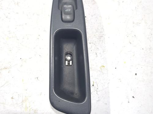 other-volvo-v40-estate-645-1995-1996-1997-1998-1999-2000-2001-2002-2003-2004-24125131 main image