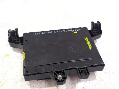 Fuse box OPEL ASTRA J GTC | BP39048781E1 - Image 6