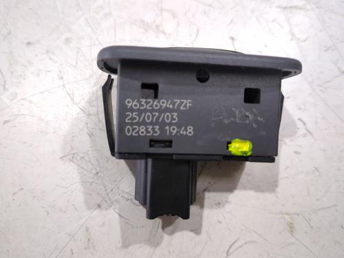 Interrupteur de vitre avant droite CITROËN C5 I (DC_) 3.0 V6 (DCXFXC, DCXFXF) | BP29885038I26