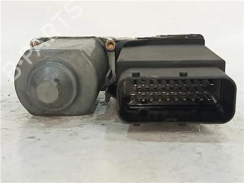 Vindusheismotor venstre foran VW GOLF IV (1J1) 1.4 16V (75 hp) 23911862