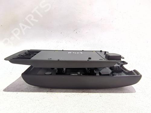 Armrest / Center console PEUGEOT 407 (6D_) 2.0 HDi 135 (6DRHRH, 6DRHRE, 6DRHRG, 6DRHRJ) | BP31183157I20