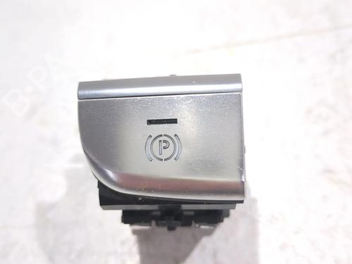 Used Hand brake AUDI A3 Sportback (8YA, 8YF) 35 TFSI (150 hp) 23927977