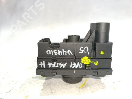 Headlight switch OPEL ASTRA H GTC (A04) 1.9 CDTI (L08) | BP39649235I24 - Image 4