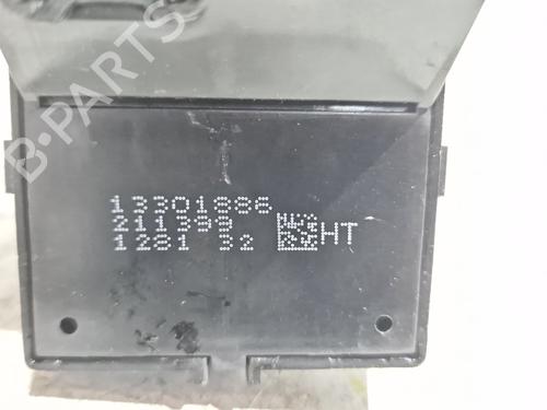 Right front window switch OPEL ZAFIRA TOURER C VAN (P12) 2.0 CDTi (75) | BP30368794I26