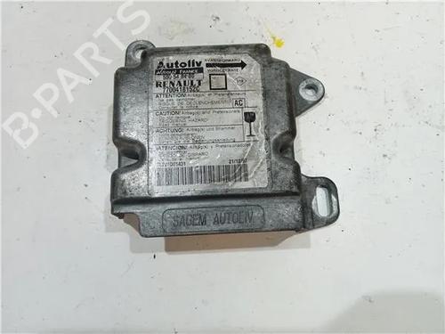 Airbag styreenhed RENAULT MEGANE I Classic (LA0/1_) 1.9 dCi (LA05, LA1F) (102 hp) 23930914