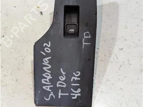 Interrupteur de vitre arrière droite SEAT ARONA (KJ7, KJP) 1.0 TSI (110 hp) 23925016