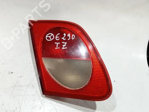 Used Right taillight MERCEDES-BENZ E-CLASS (W210) E 300 Turbo-D (210.025) (177 hp) 26674016