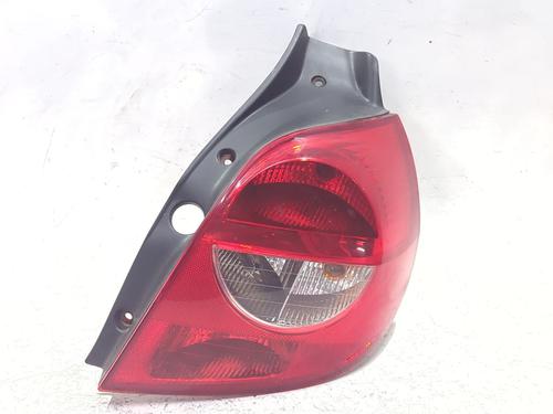 right-taillight-renault-clio-iii-br01-cr01-2005-2006-2007-2008-2009-2010-2011-2012-2013-2014-37719414 main image
