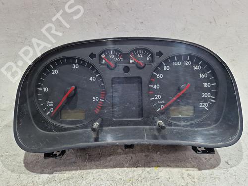 Cockpit VW GOLF IV (1J1) 1.9 TDI (110 hp) 30831134