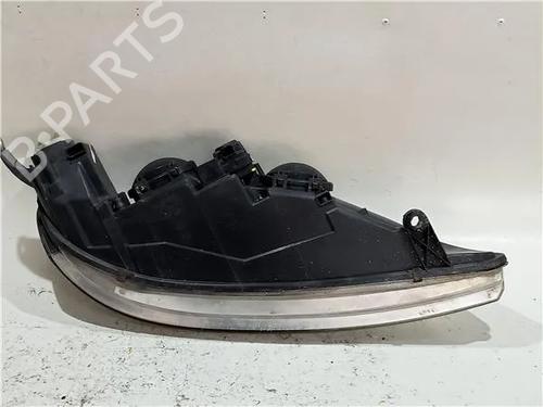 Left headlight PEUGEOT 406 (8B) 2.0 HDI 110 | BP23922599C28 