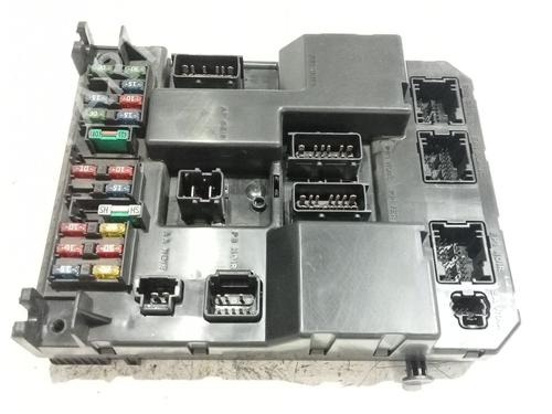 electronic-module-peugeot-307-3ac-2000-2001-2002-2003-2004-2005-2006-2007-2008-2009-2010-2011-2012-36765973 main image