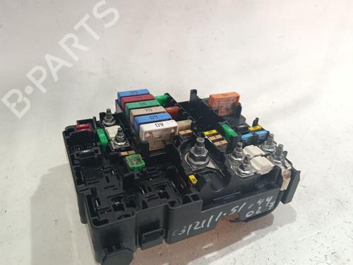 Fuse box CITROËN C3 III (SX) 1.5 BlueHDi 100 (SXYHYP, SXYHTU) | BP37027564E1 - Image 2