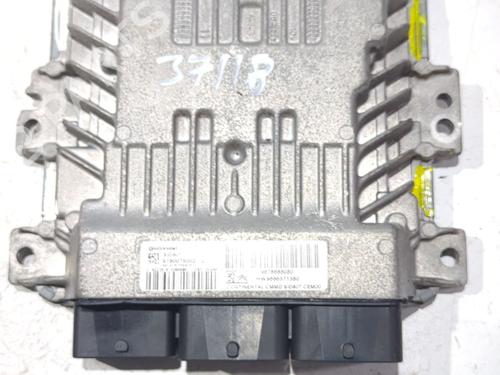 Used Electronic module PEUGEOT 5008 (0U_, 0E_) 1.6 HDi (112 hp) 23902382