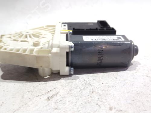 Right front window motor SEAT LEON (1P1) 1.6 TDI | BP31871319E20 