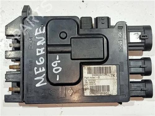 Autre RENAULT MEGANE III Hatchback (BZ0/1_, B3_) 1.5 dCi (86 hp) 23908565