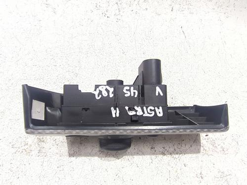 Licht Schakelaar OPEL ASTRA H Saloon (A04) 1.7 CDTi (L69) | BP30368652I24