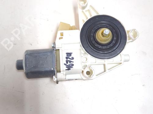 Rudehejsemotor bagstkærm venstre MERCEDES-BENZ C-CLASS (W204) C 220 CDI (204.008) (170 hp) 24885730