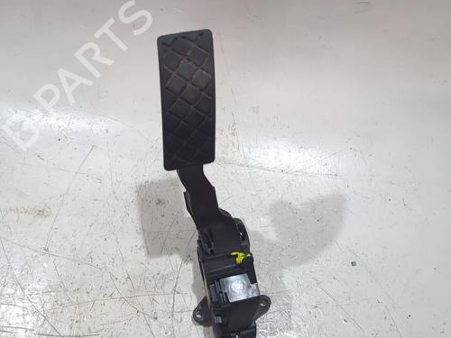 Used Pedal VW POLO V (6R1, 6C1) 1.4 TDI (75 hp) 26884230