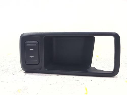 Used Right rear window switch Right rear window switch FORD FOCUS II (DA_, HCP, DP) 2.0 TDCi (136 hp) 39956431 39956431