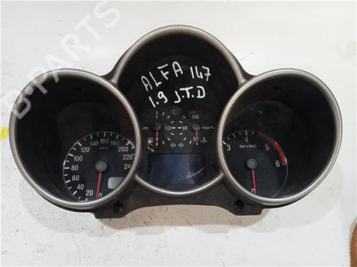 Used Instrument cluster ALFA ROMEO 147 (937_) 1.6 16V T.SPARK ECO (937.AXA1A, 937.BXA1A) (105 hp) 23933017