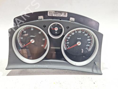 Used Instrument cluster OPEL ASTRA H GTC (A04) 1.9 CDTI (L08) (120 hp) 29401240