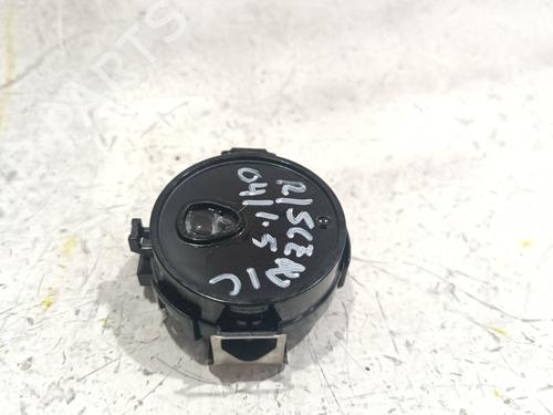 electronic-sensor-renault-megane-iv-saloon-2016-38987766 main image