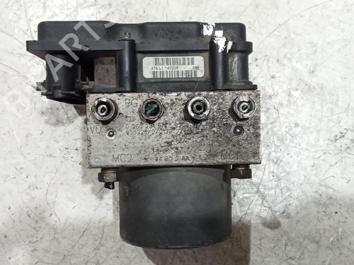 Used ABS pump RENAULT MEGANE II (BM0/1_, CM0/1_) [2001-2012]  26921896
