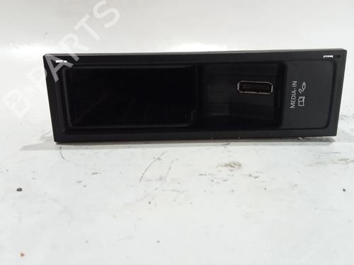 Used Electronic module VW GOLF VI Convertible (517) 1.2 TSI 16V (105 hp) 26672433