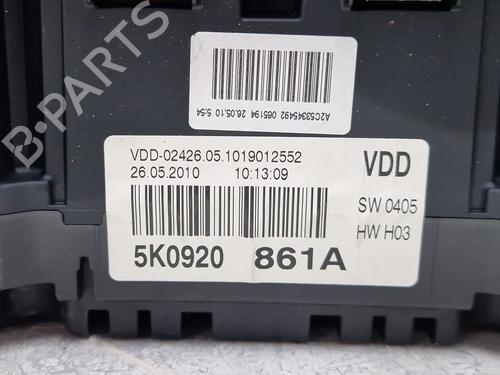 Instrument cluster VW GOLF VI (5K1) 1.6 TDI | BP29938135C47