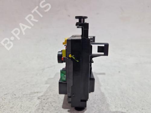 Fuse box PEUGEOT 308 I (4A_, 4C_) 1.6 HDi | BP29562133E1 