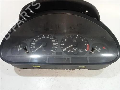 Cockpit BMW 3 (E46) 323 i (170 hp) 23931514