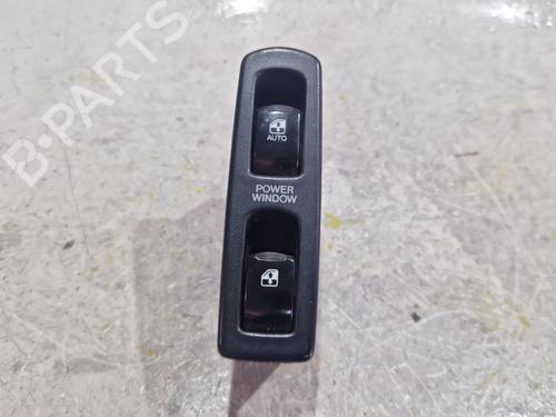 Used Left front window switch Left front window switch SSANGYONG KORANDO (KJ) 2.3 TDiC 4x4 (101 hp) 33931188 33931188