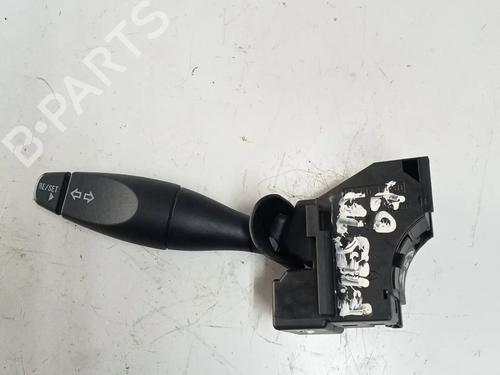 Used Steering column stalk FORD FIESTA VI (CB1, CCN) [2008-2025]  25845186