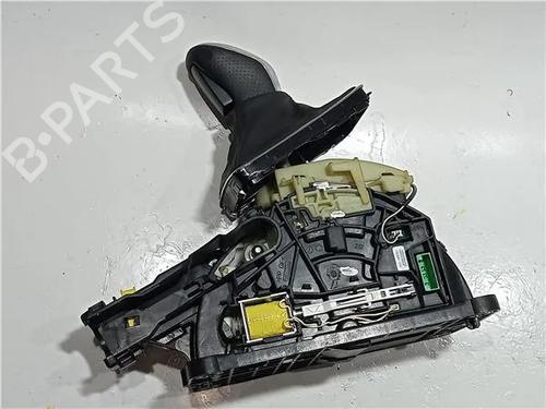 Gear lever VOLVO V40 Hatchback (525) D2 | BP24123631M90 