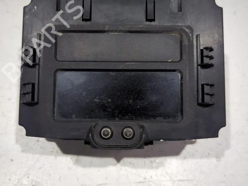 Used Display monitor OPEL ZAFIRA A MPV (T98) 2.2 DTI 16V (F75) (125 hp) 23927506