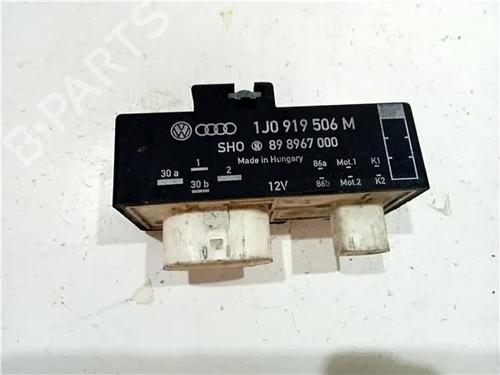 Sikringsdose VW POLO IV (9N_, 9A_) 1.9 TDI (101 hp) 23930997