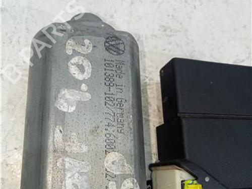 Left rear window motor VW GOLF IV (1J1) 1.4 16V | BP23912195E23 