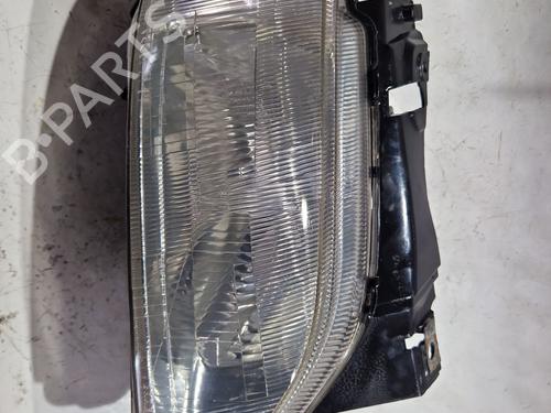 Used Right headlight Right headlight CITROËN XSARA (N1) 1.9 TD (90 hp) 33654693 33654693