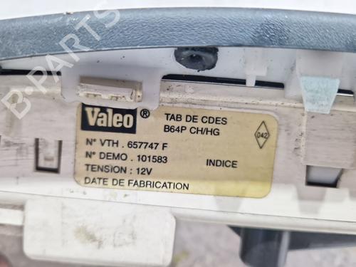 AC Styreenhet / Manøvreringsenhet RENAULT MEGANE I Classic (LA0/1_) 1.9 D (LA0A, LA0U, LA0R) | BP30777236I5