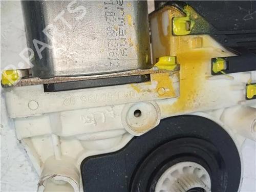 Left front window motor VW GOLF IV (1J1) 1.4 16V | BP23912187E21 