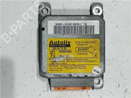 Airbag module PEUGEOT 206 Hatchback (2A/C) 1.4 HDi eco 70 (68 hp) 23917657