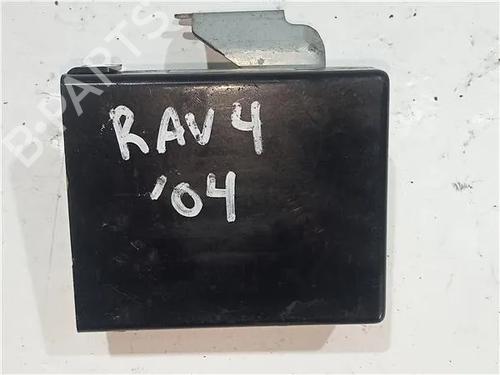 Module électronique TOYOTA RAV 4 II (_A2_) [2000-2005]  29125349